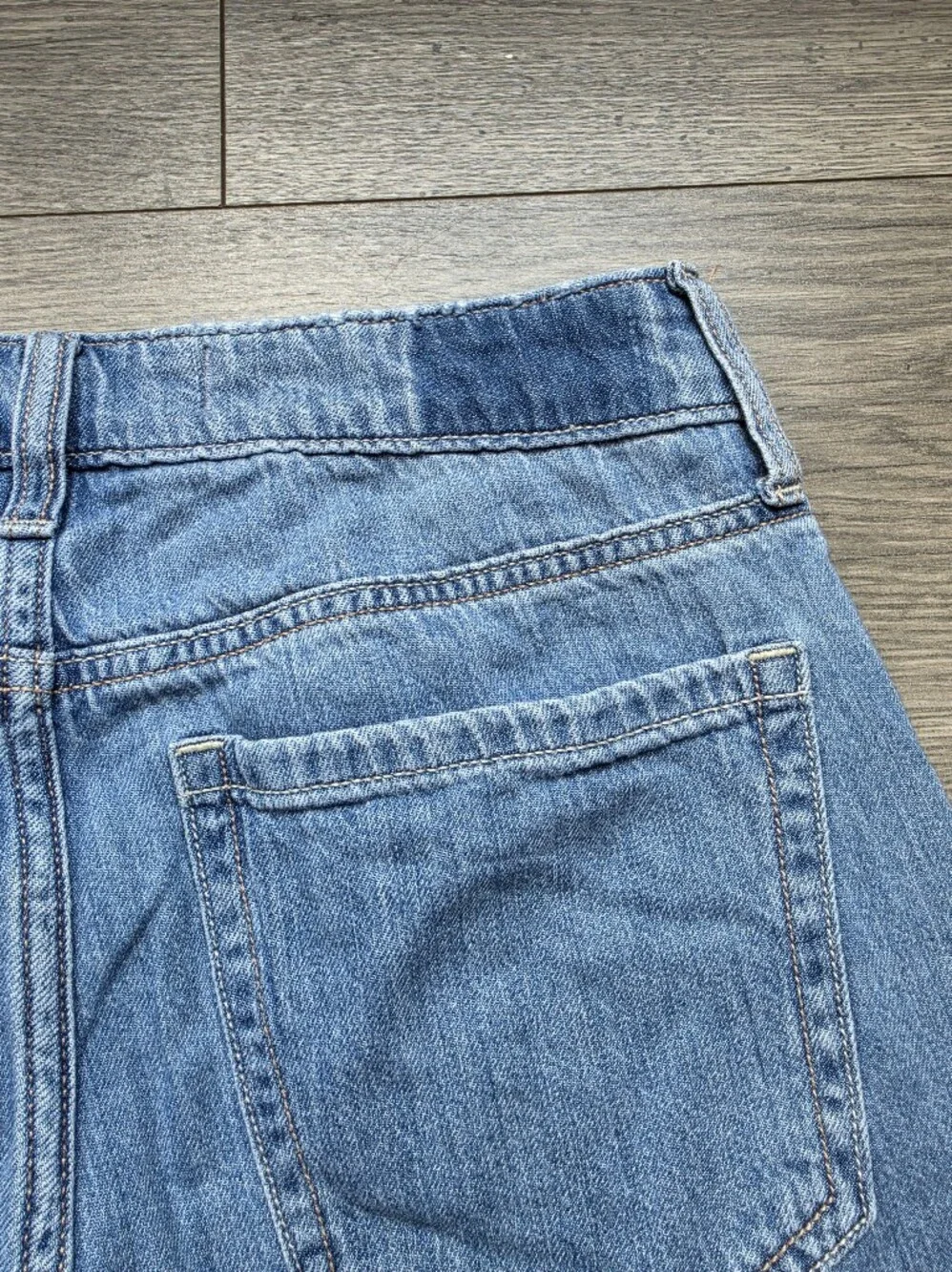 Hollister low rise